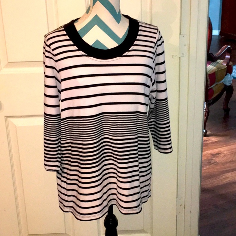 Allison Daley top